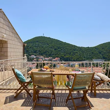 Апартаменты Luxe Retreat In Lapad - Seaside *