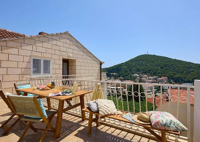 Luxe Retreat In Lapad - Seaside Lägenhet *