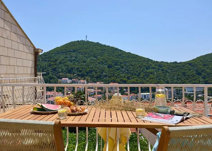 Luxe Retreat In Lapad - Seaside * 두브로브니크